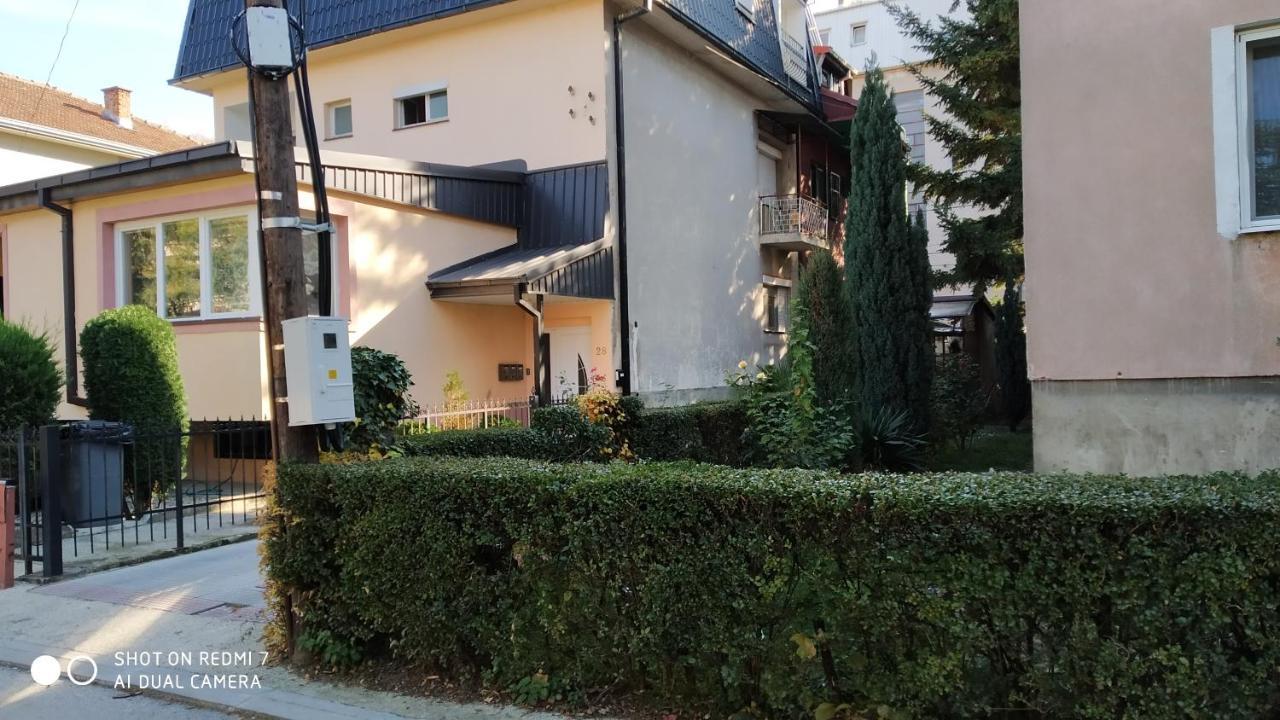 Studio House - Getaway Бітола Екстер'єр фото